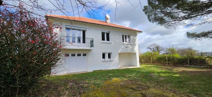 2 bedrooms house for sale in BUSSIERE POITEVINE, France - Image 11