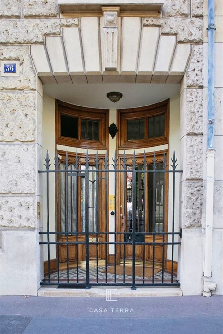 1 bedroom house for sale in Paris 7eme, France - Image 9