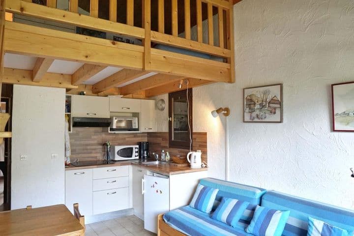 2 bedrooms house for sale in  France - Image 4