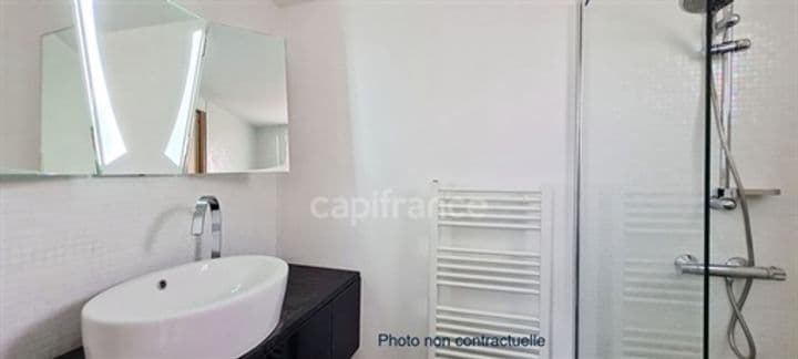 1 bedroom other for sale in Clamart, France - Image 2