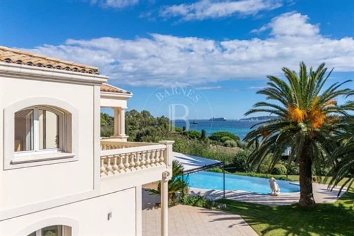 House for sale in Sainte-Maxime, France - Image 10