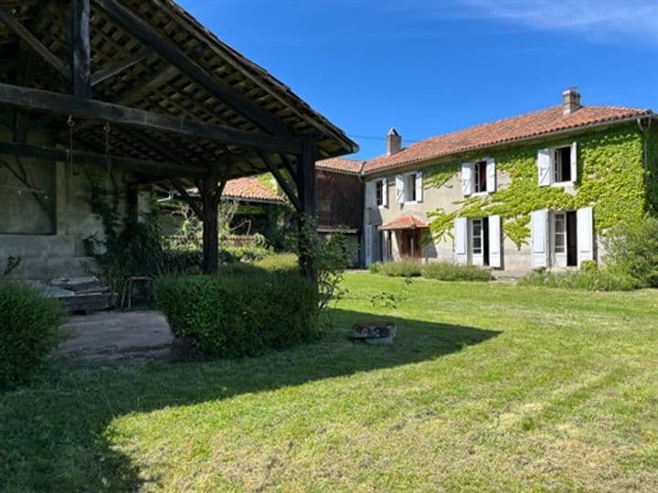 6 bedrooms house for sale in Villeneuve-de-Riviere, France - Image 3