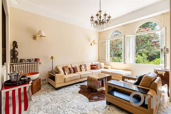 2 bedrooms house for sale in Nice, France