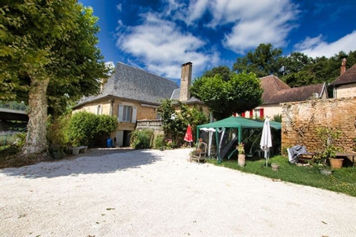 4 bedrooms house for sale in Sarlat-la-Caneda, France - Image 2