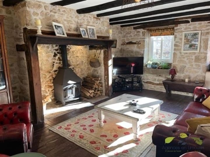 4 bedrooms other for sale in Treignac, France - Image 2