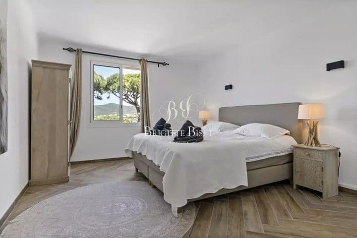 5 bedrooms house for sale in  France - Image 10