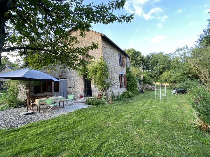 3 bedrooms house for sale in Chamberet, France - Image 3