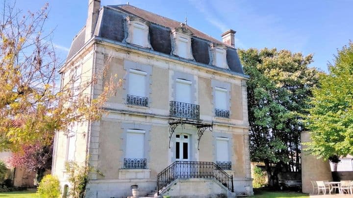 5 bedrooms house for sale in  France - Image 2