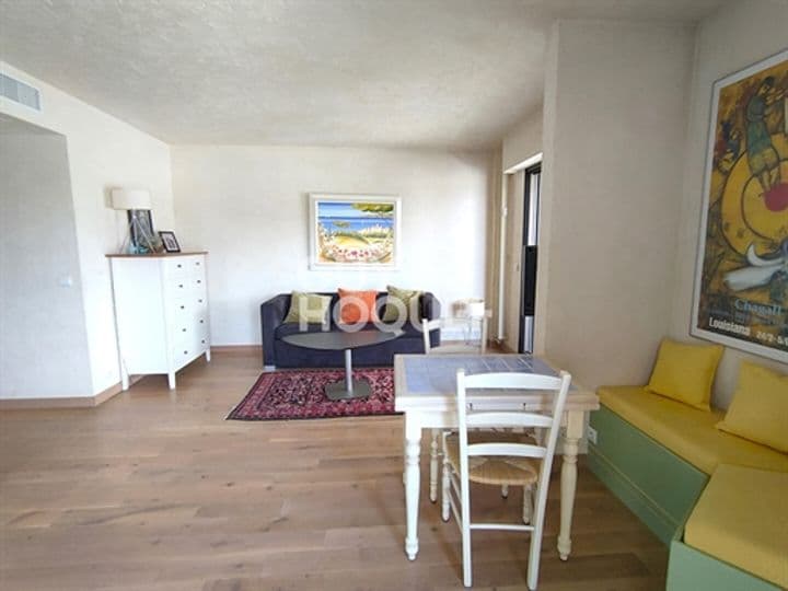 Apartment for sale in Mandelieu-la-Napoule, France - Image 3