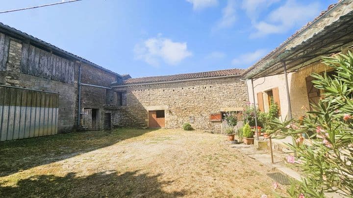 2 bedrooms other for sale in ESPINAS, France - Image 4