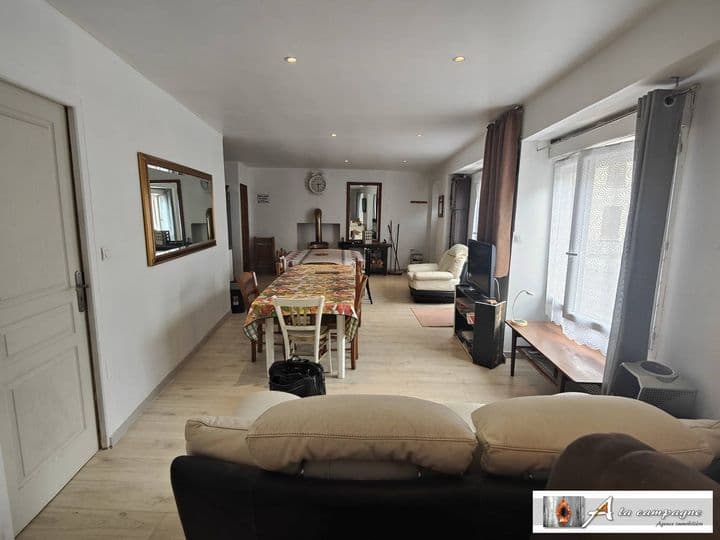 3 bedrooms house for sale in Espinasse, France - Image 9