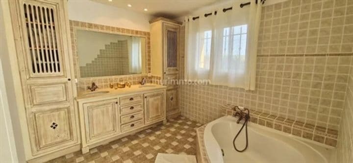 3 bedrooms house for sale in Draguignan, France - Image 12