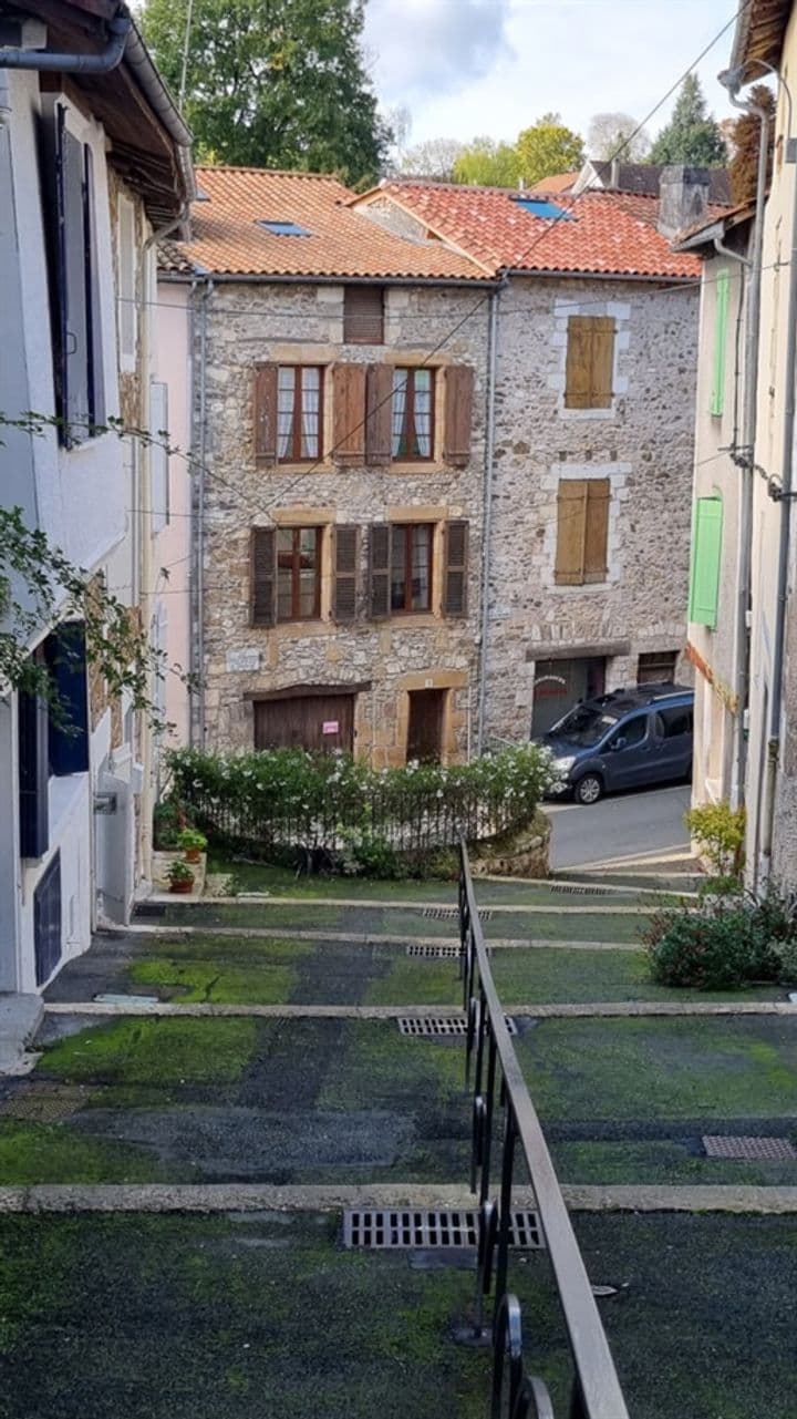 2 bedrooms other for sale in Nontron, France - Image 3