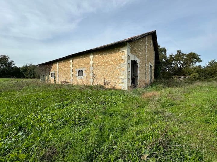 1 bedroom house for sale in  France - Image 2