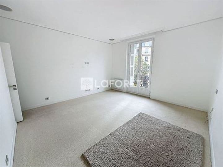 2 bedrooms apartment for sale in Paris 8eme, France - Image 2