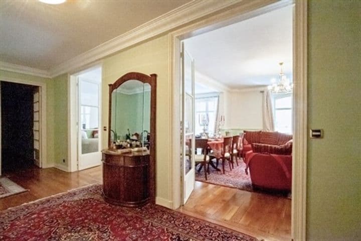 4 bedrooms apartment for sale in Paris 8eme, France - Image 4