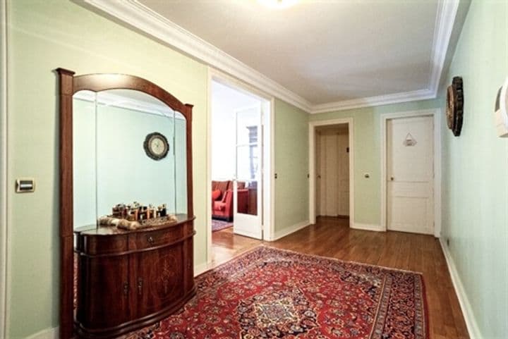 4 bedrooms apartment for sale in Paris 8eme, France - Image 5