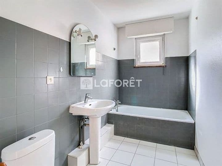 1 bedroom apartment for sale in Strasbourg, France - Image 2