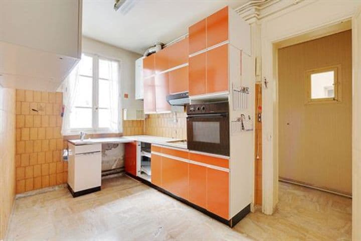 4 bedrooms apartment for sale in Paris 11eme, France - Image 2