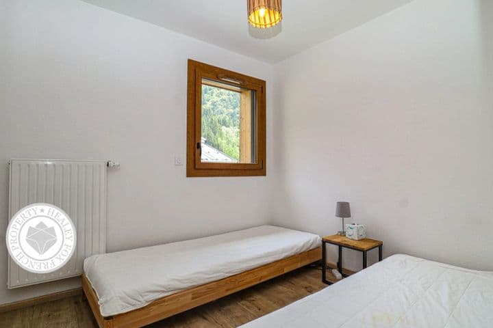 2 bedrooms house for sale in  France - Image 12