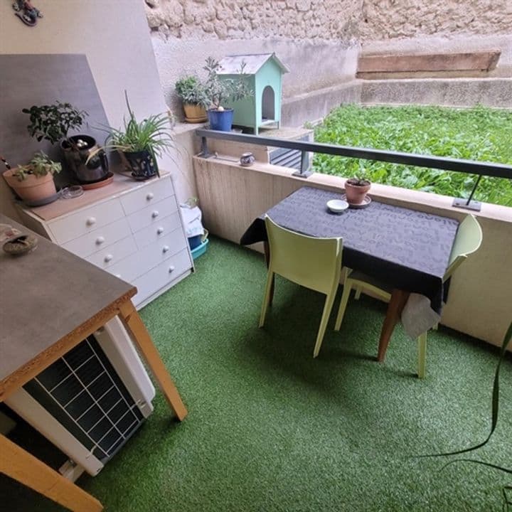 2 bedrooms apartment for sale in Nimes, France - Image 2