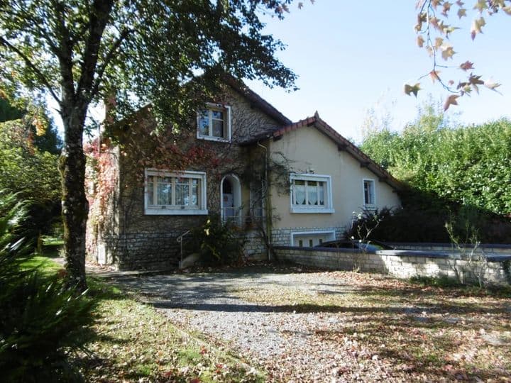 4 bedrooms house for sale in val-doire-et-gartempe, France