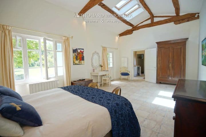 8 bedrooms house for sale in  France - Image 11