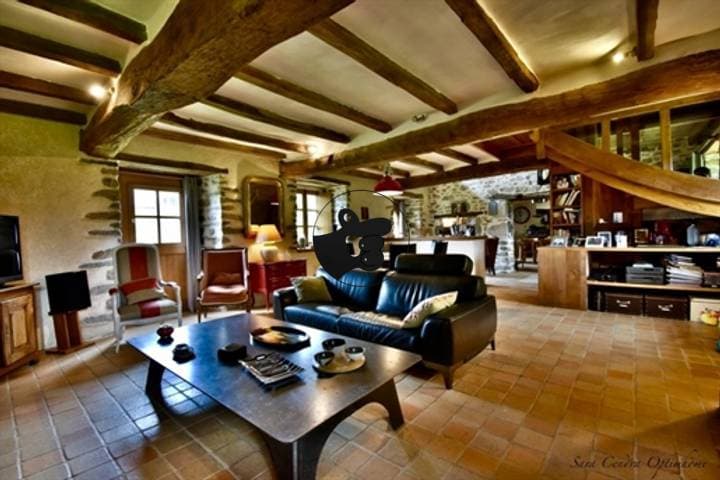 9 bedrooms other for sale in Vannes, France - Image 5