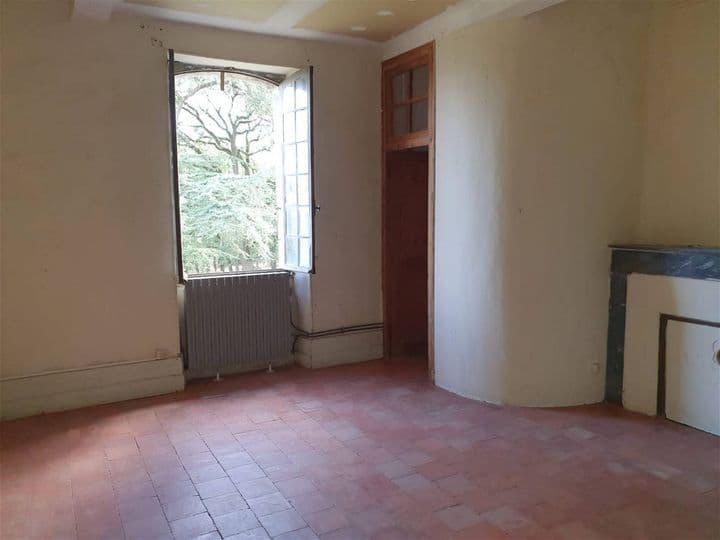 2 bedrooms house for sale in  France - Image 9