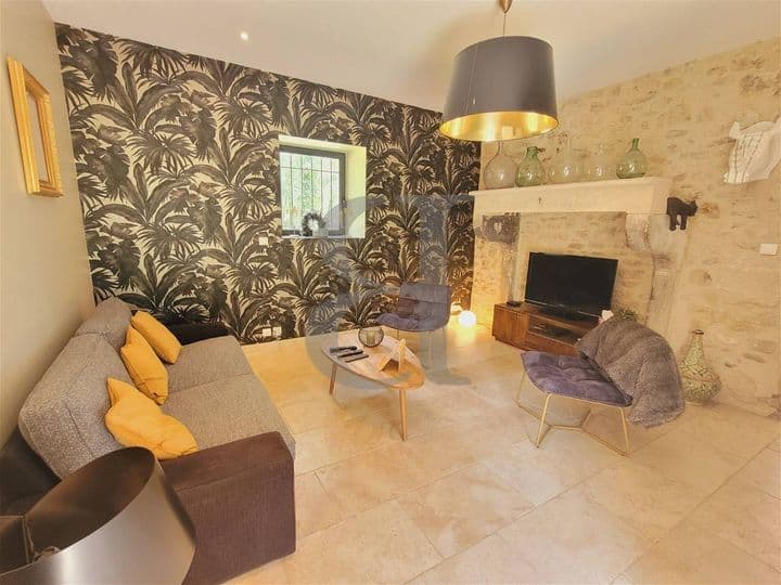 2 bedrooms house for sale in  France - Image 8