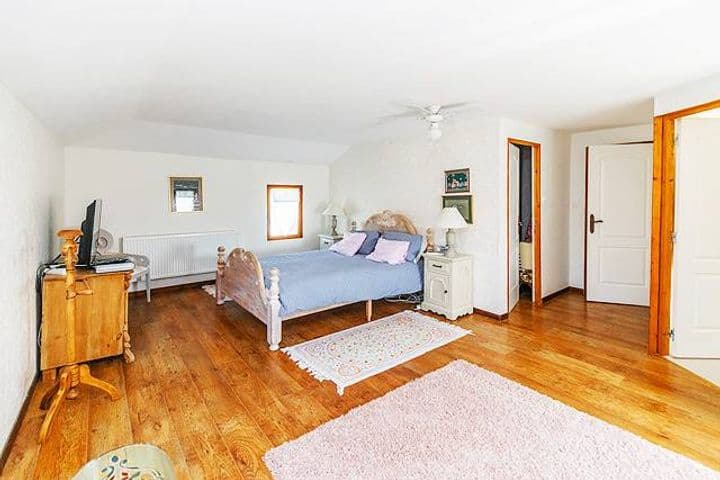 4 bedrooms house for sale in  France - Image 8