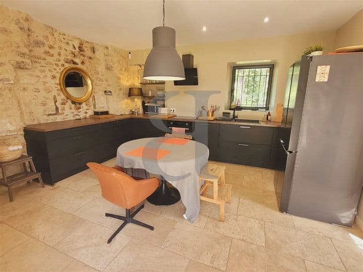 2 bedrooms house for sale in  France - Image 9