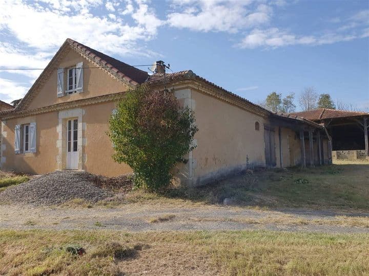 2 bedrooms house for sale in  France - Image 2