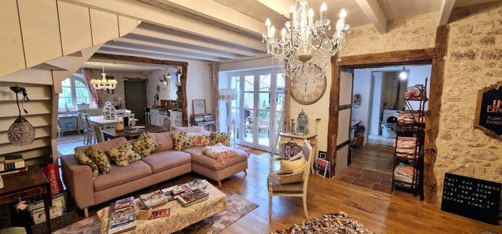 3 bedrooms house for sale in LAUZERTE, France - Image 2