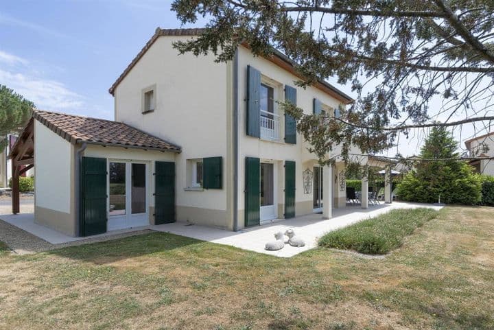 3 bedrooms house for sale in  France - Image 8