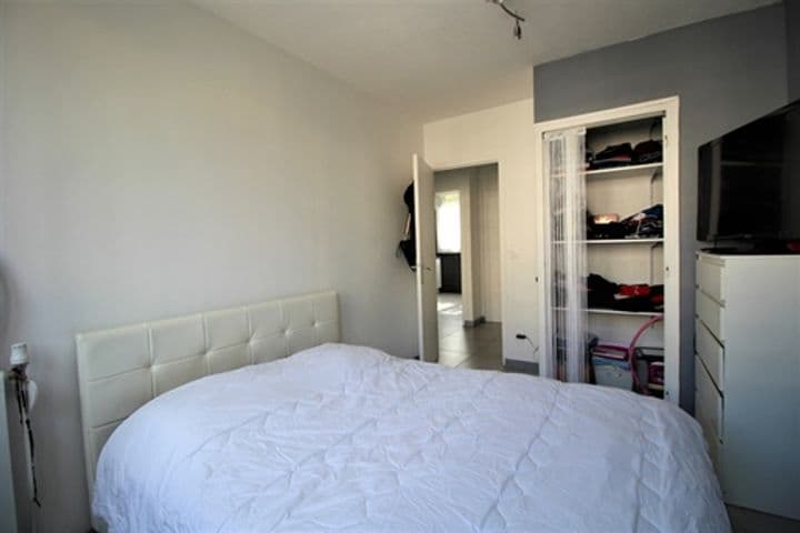 3 bedrooms apartment for sale in Echirolles, France - Image 3