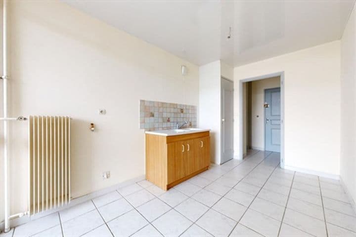 3 bedrooms apartment for sale in Lyon, France - Image 6