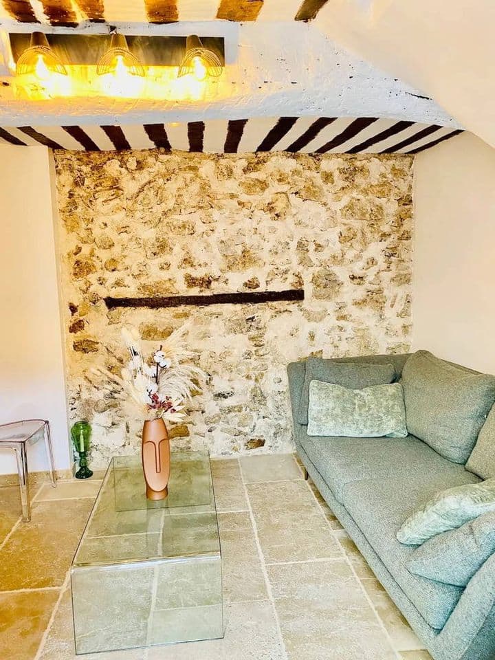 2 bedrooms house for sale in Valbonne, France - Image 3