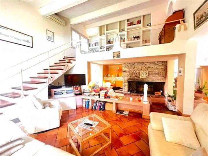 5 bedrooms house for sale in Arles, France - Image 2