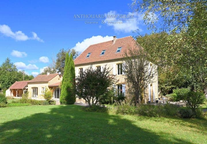 5 bedrooms house for sale in  France - Image 3