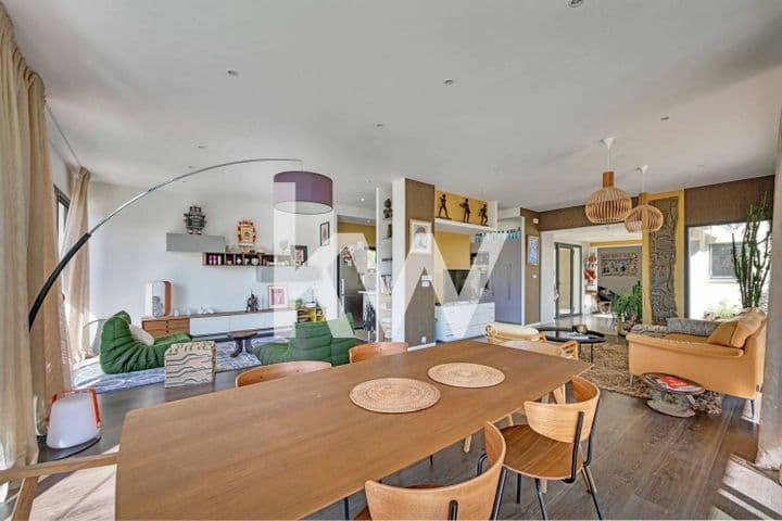 4 bedrooms house for sale in  France - Image 2