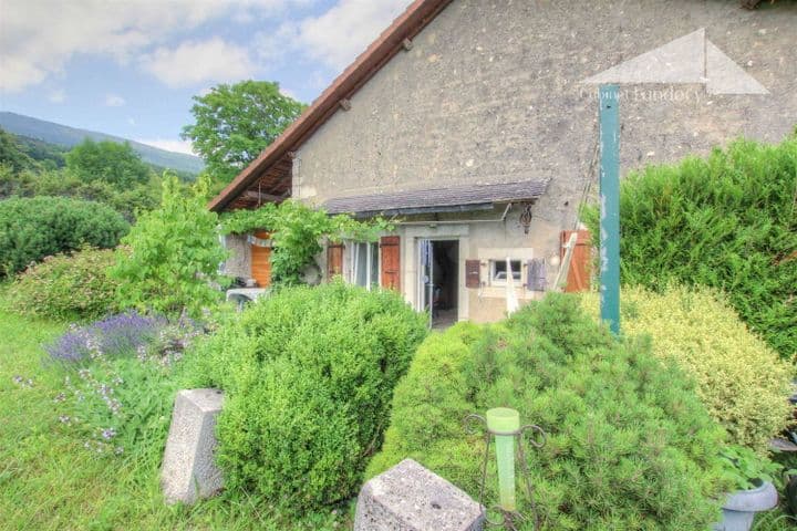 2 bedrooms house for sale in  France - Image 10