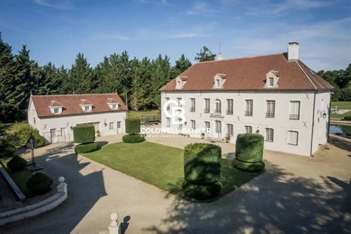 15 bedrooms other for sale in Chevannes, France - Image 2