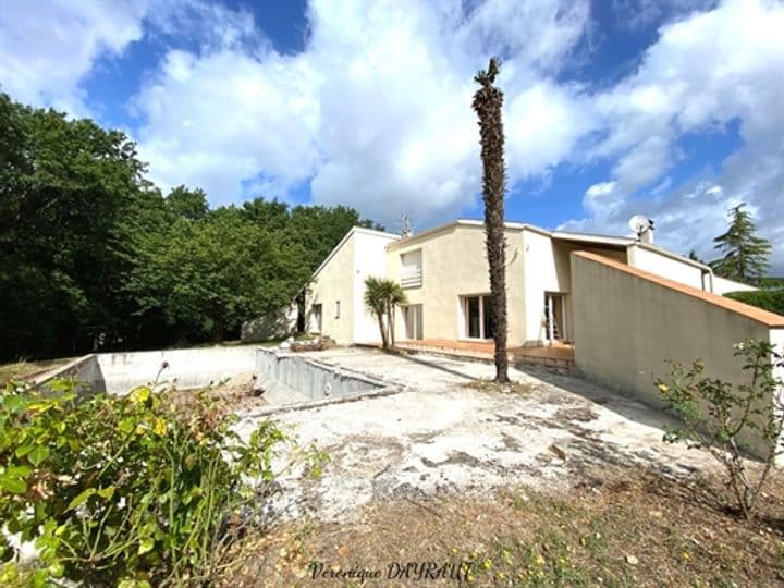 5 bedrooms house for sale in Laroque-Timbaut, France - Image 6