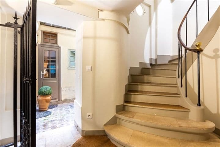 Apartment for sale in Paris, France - Image 7