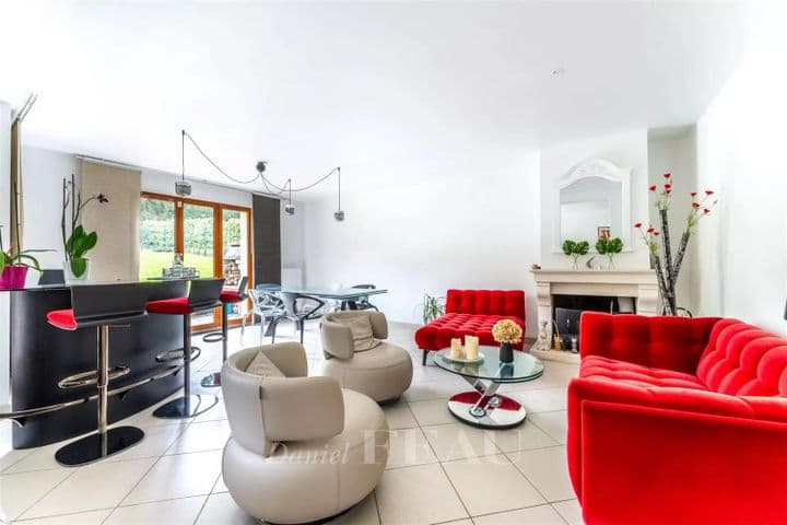 5 bedrooms house for sale in  France - Image 9