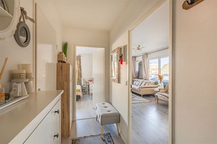 3 bedrooms apartment for sale in Nanterre, France - Image 3