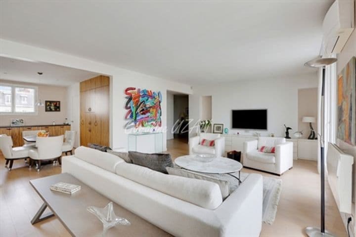 3 bedrooms apartment for sale in Paris 16eme, France - Image 3