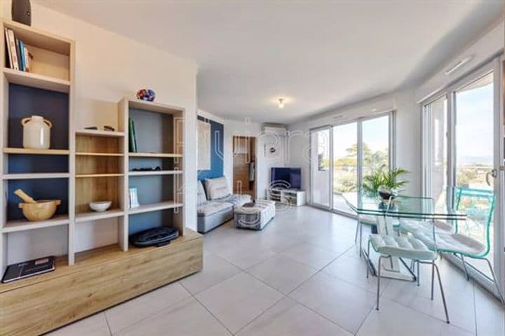 2 bedrooms apartment for sale in Antibes, France - Image 6