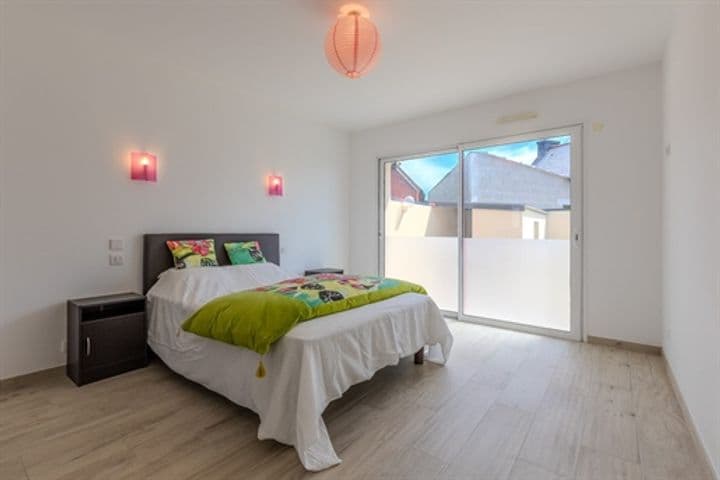 3 bedrooms house for sale in Sainte-Helene, France - Image 3